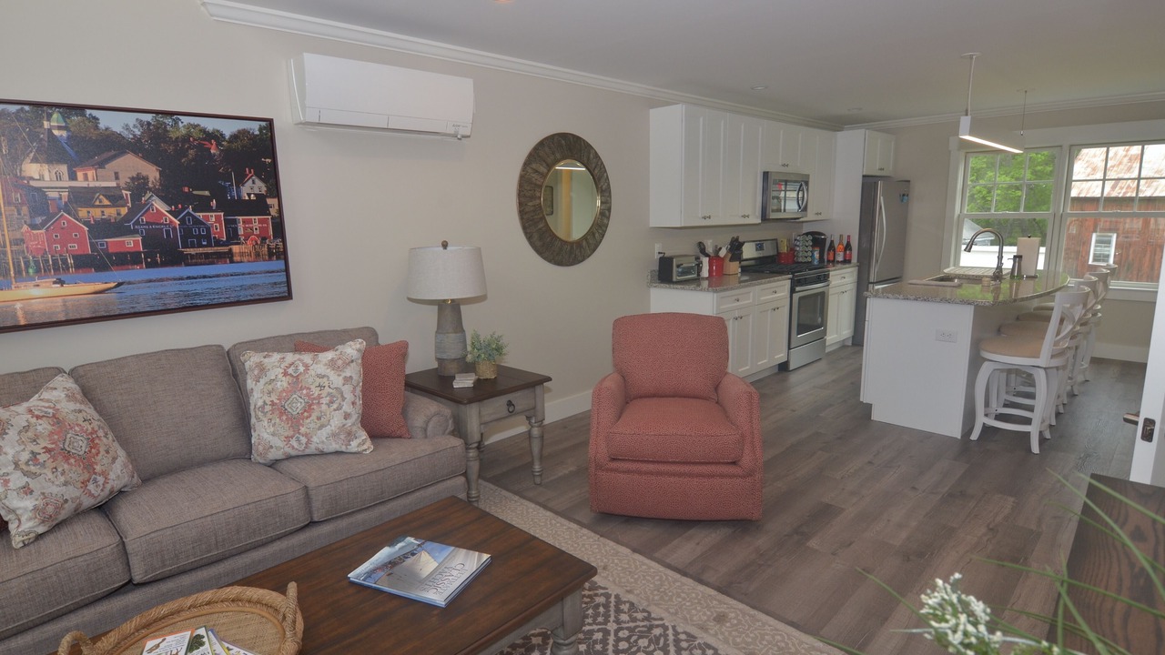 Photo of Livingroom in Wolfeboro
