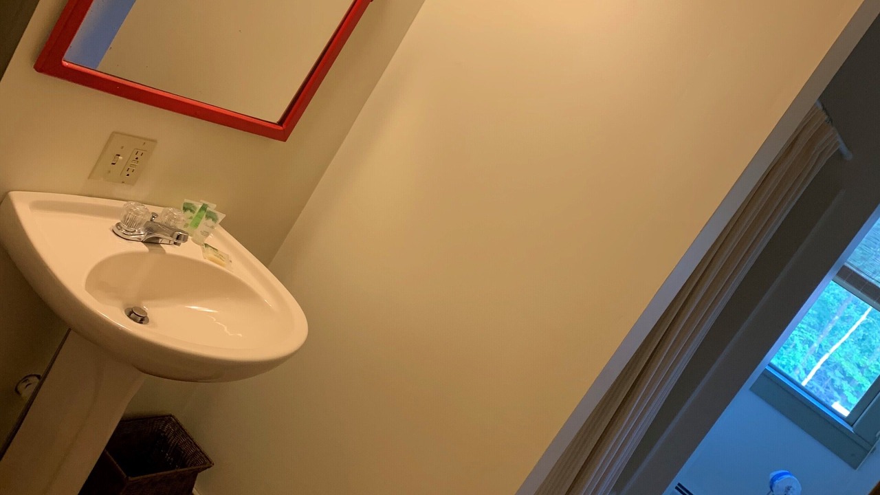 Photo of Bathroom in East Burke