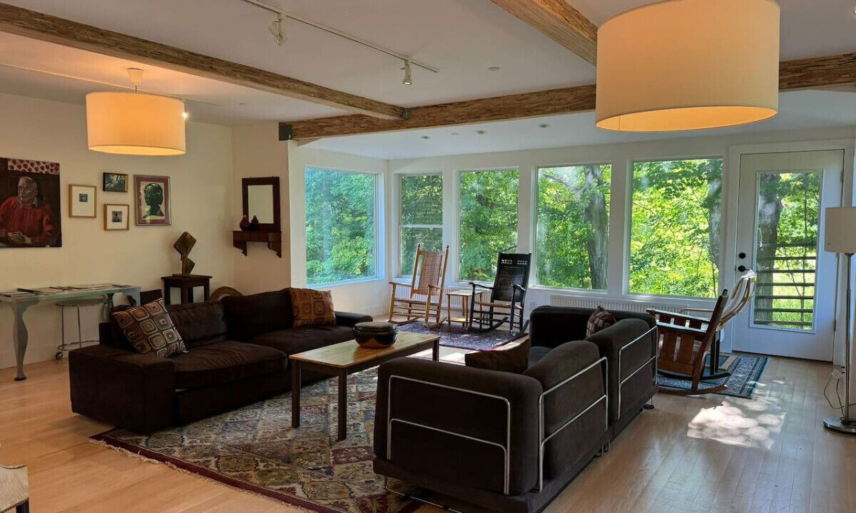 Photo of Livingroom in Pawlet