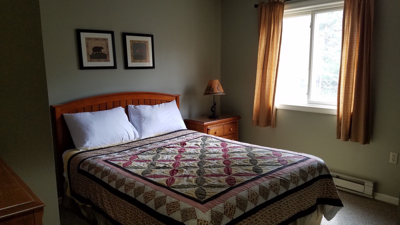 Photo of Bedroom in North Woodstock