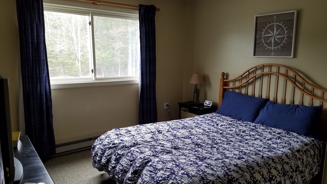 Photo of Bedroom in North Woodstock