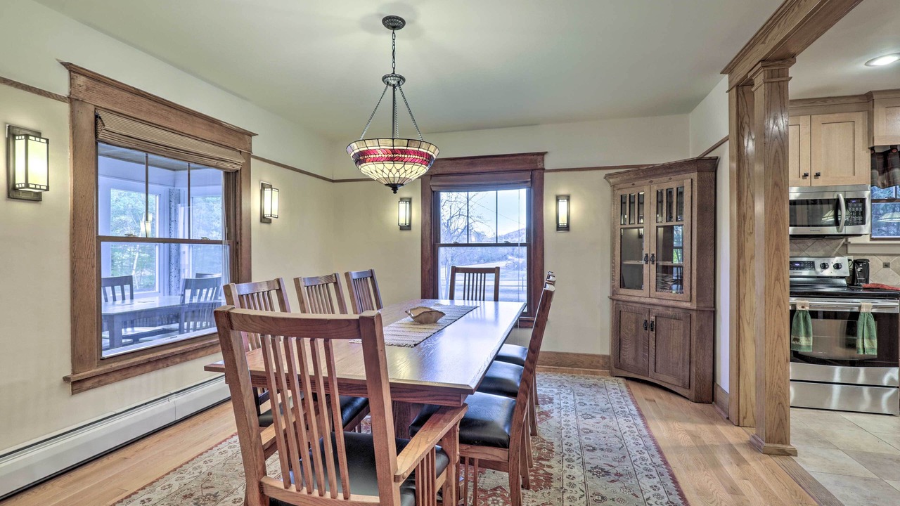Photo of Livingroom in North Creek
