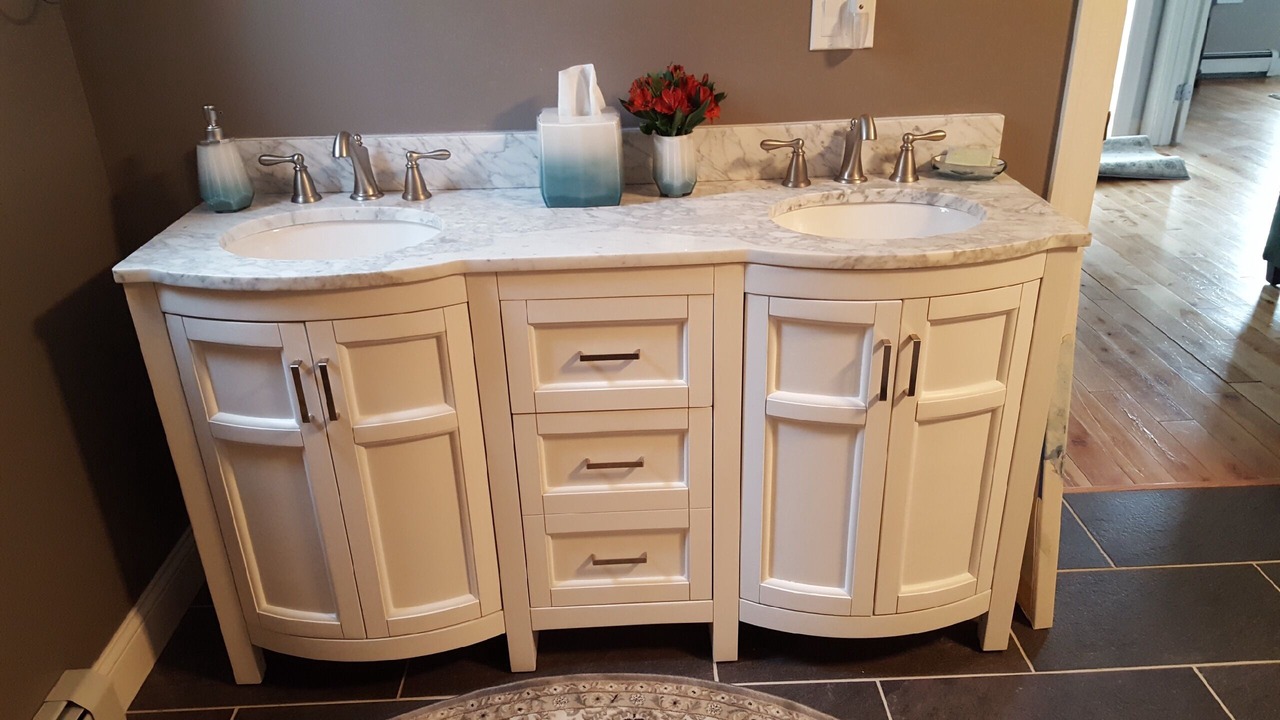 Photo of Bathroom in Raymond