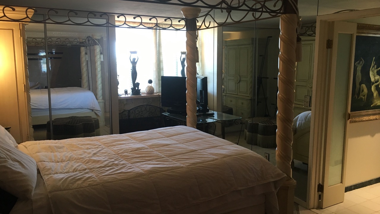 Photo of Bedroom in Westhampton Beach