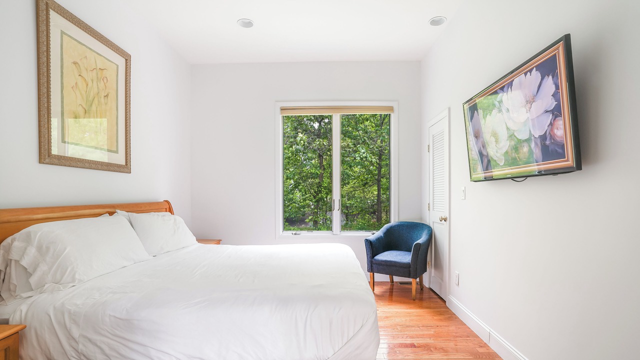 Photo of Bedroom in Hampton Bays
