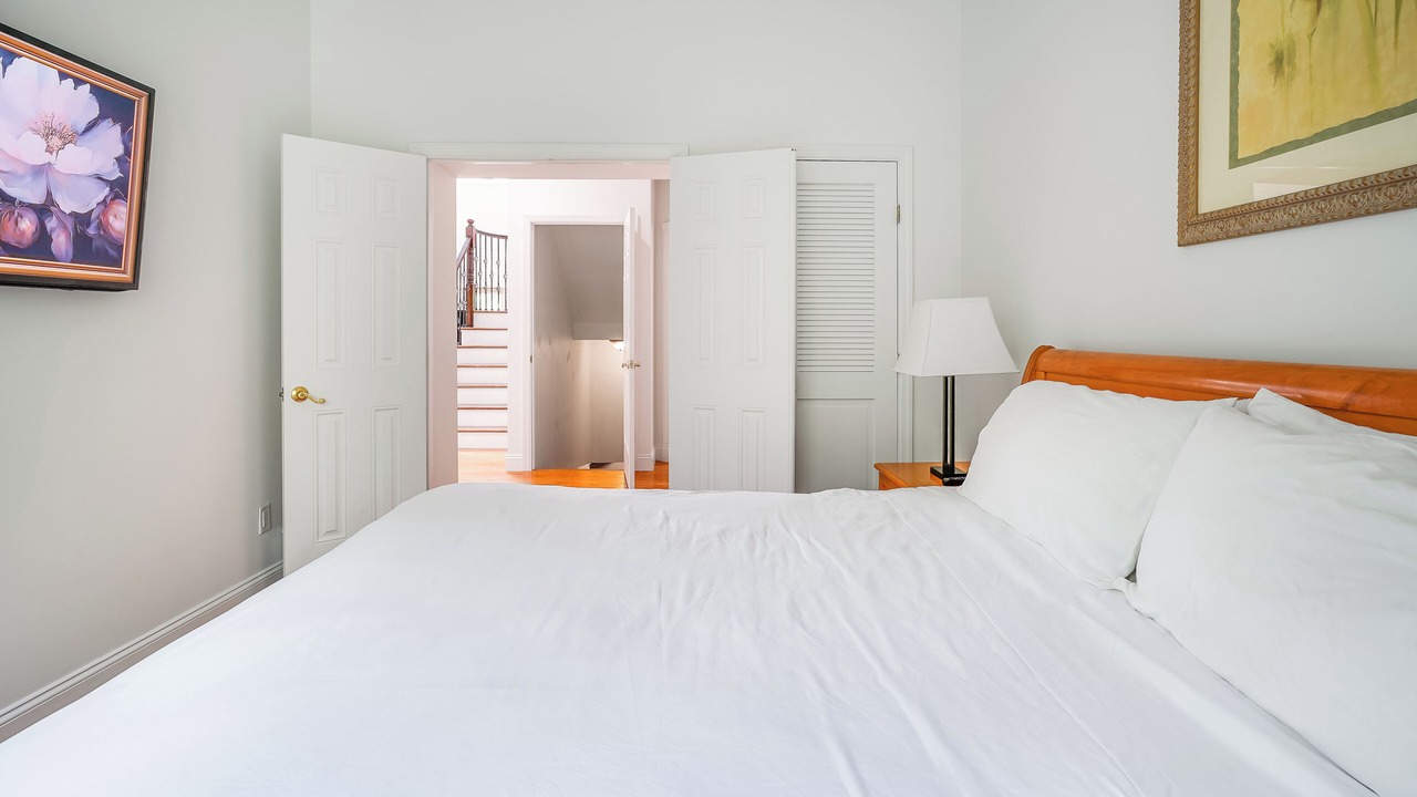 Photo of Bedroom in Hampton Bays