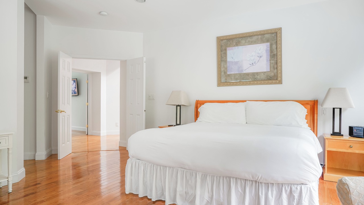 Photo of Bedroom in Hampton Bays