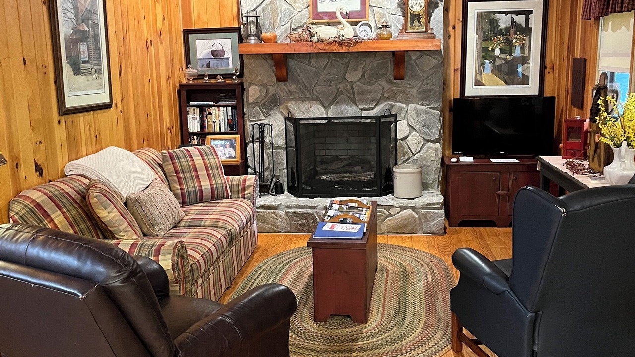 Photo of Livingroom in Fancy Gap