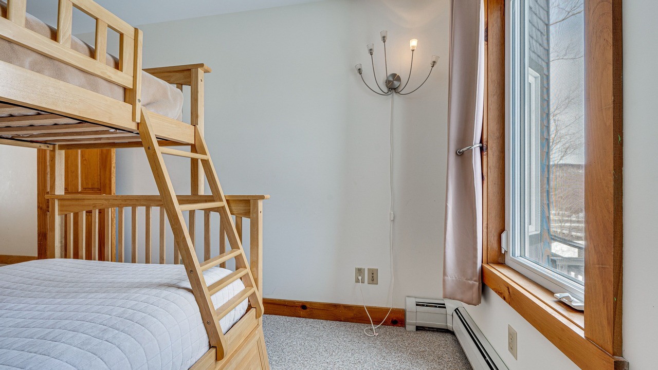 Photo of Bedroom in North Troy