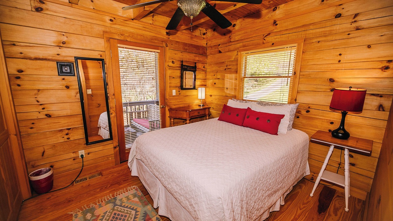 Photo of Bedroom in Draper