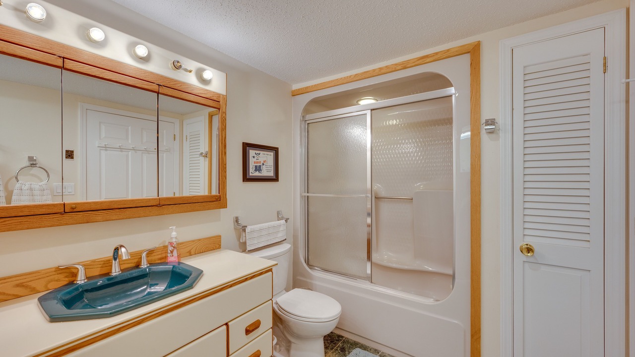 Photo of Bathroom in East Burke