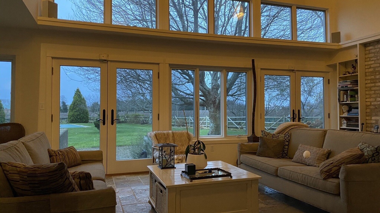 Photo of Livingroom in Water Mill