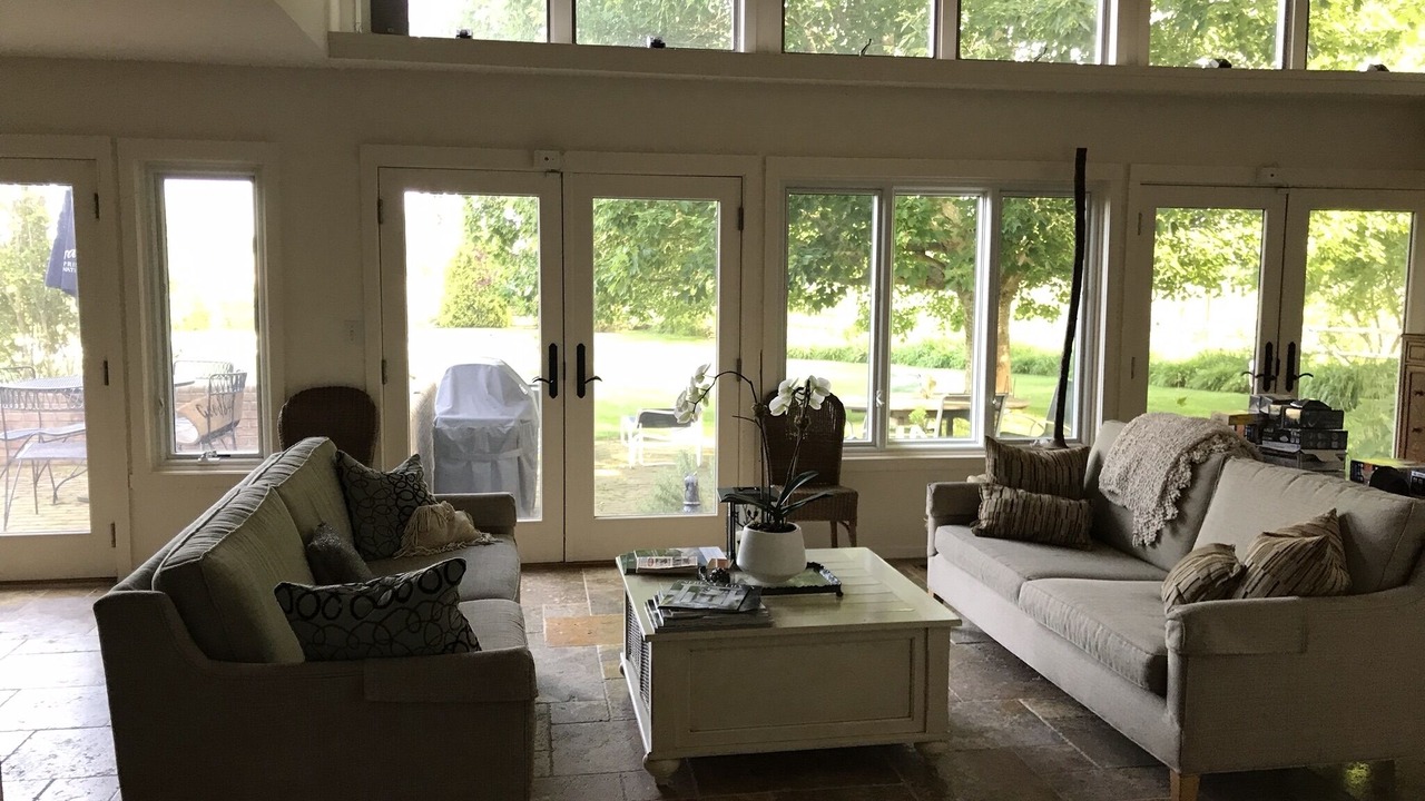 Photo of Livingroom in Water Mill