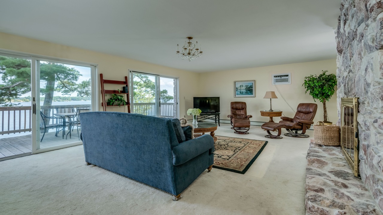 Photo of Livingroom in Alexandria Bay