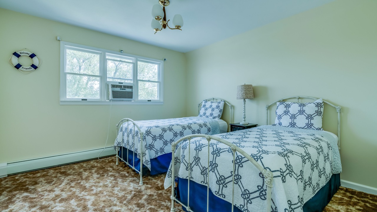Photo of Bedroom in Alexandria Bay