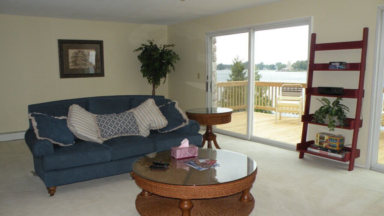 Photo of Livingroom in Alexandria Bay