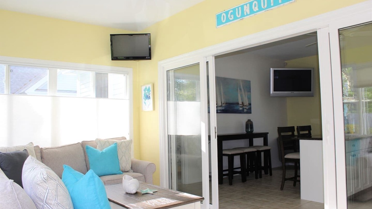 Photo of Livingroom in Summer Village