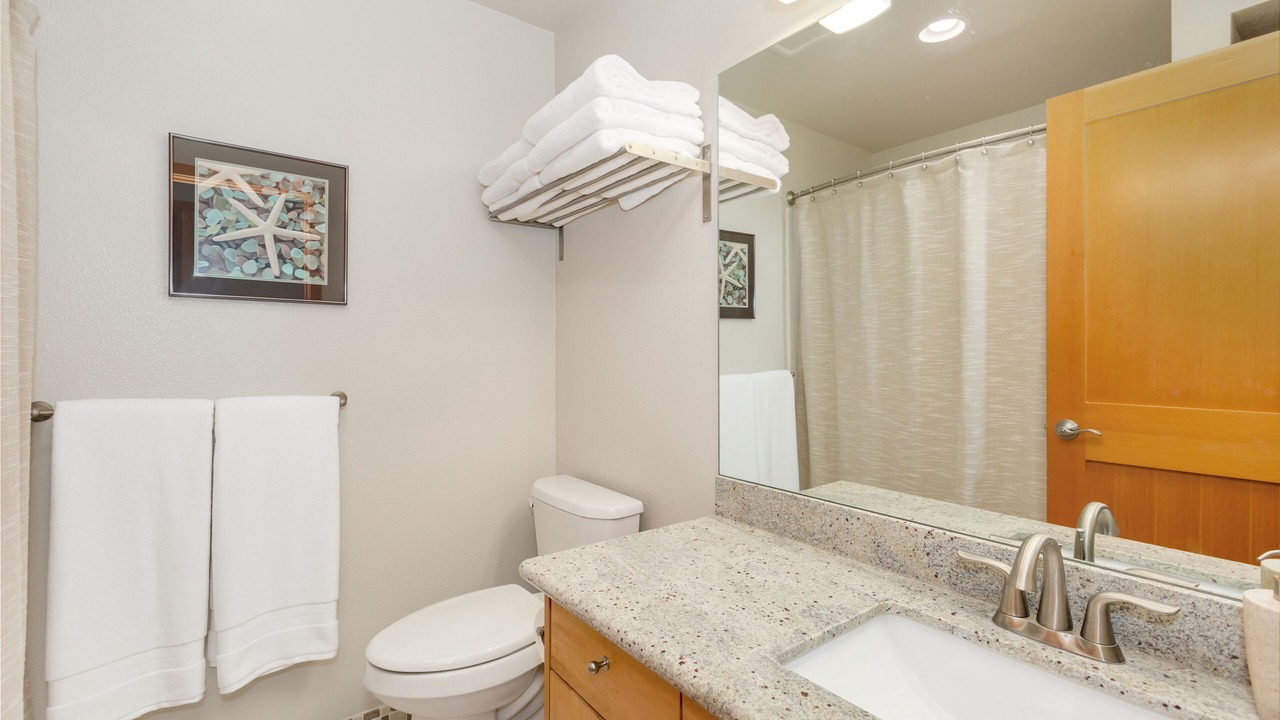 Photo of Bathroom in Manzanita