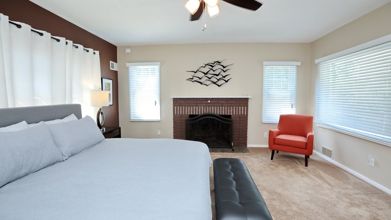 Photo of Bedroom in Bryans Road