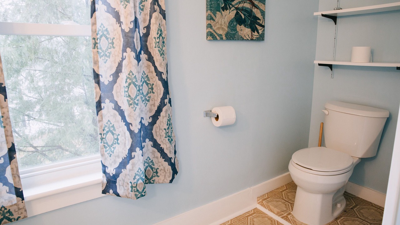 Photo of Bathroom in Sunapee