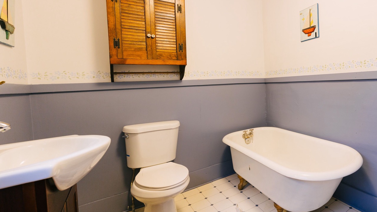 Photo of Bathroom in Sunapee