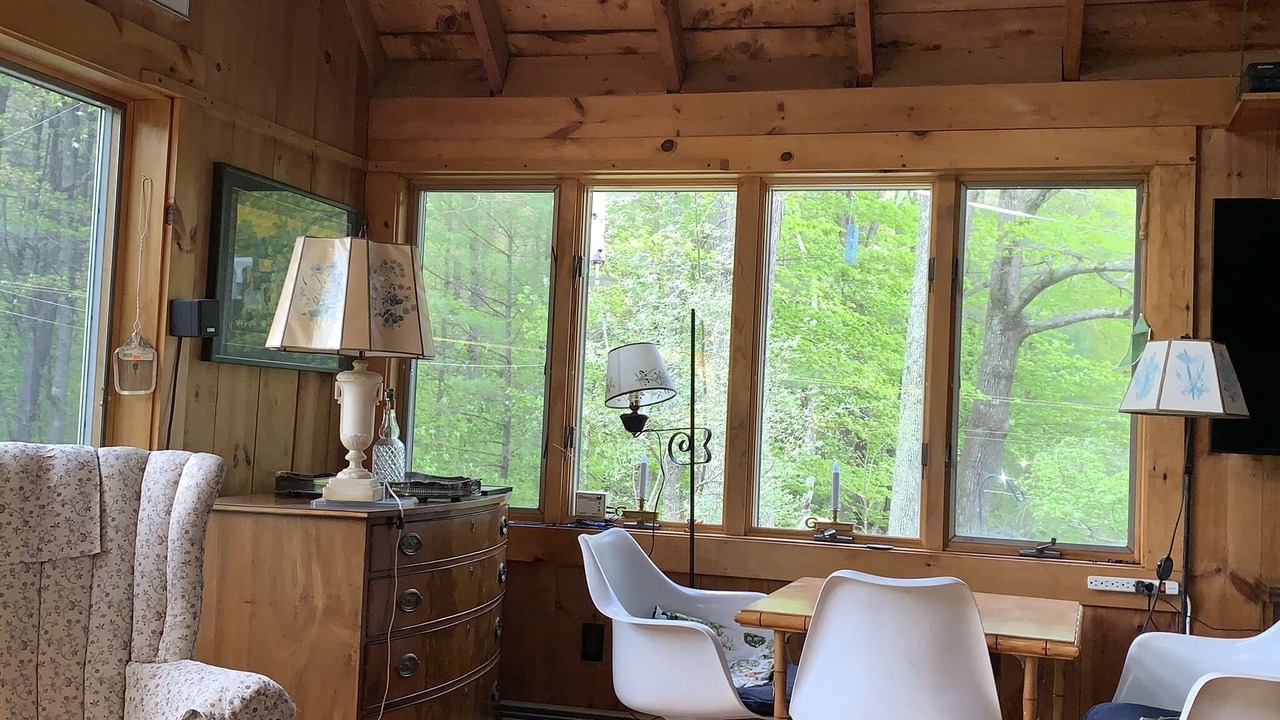 Photo of Livingroom in Jaffrey