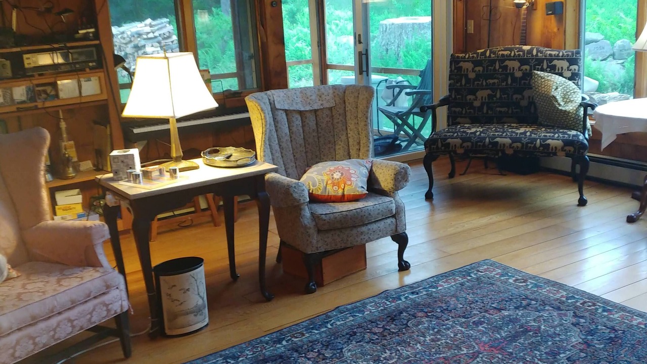 Photo of Livingroom in Jaffrey