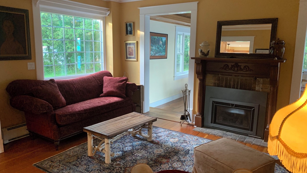 Photo of Livingroom in Beebe Plain