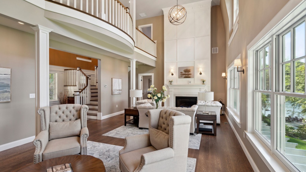 Photo of Livingroom in Meredith