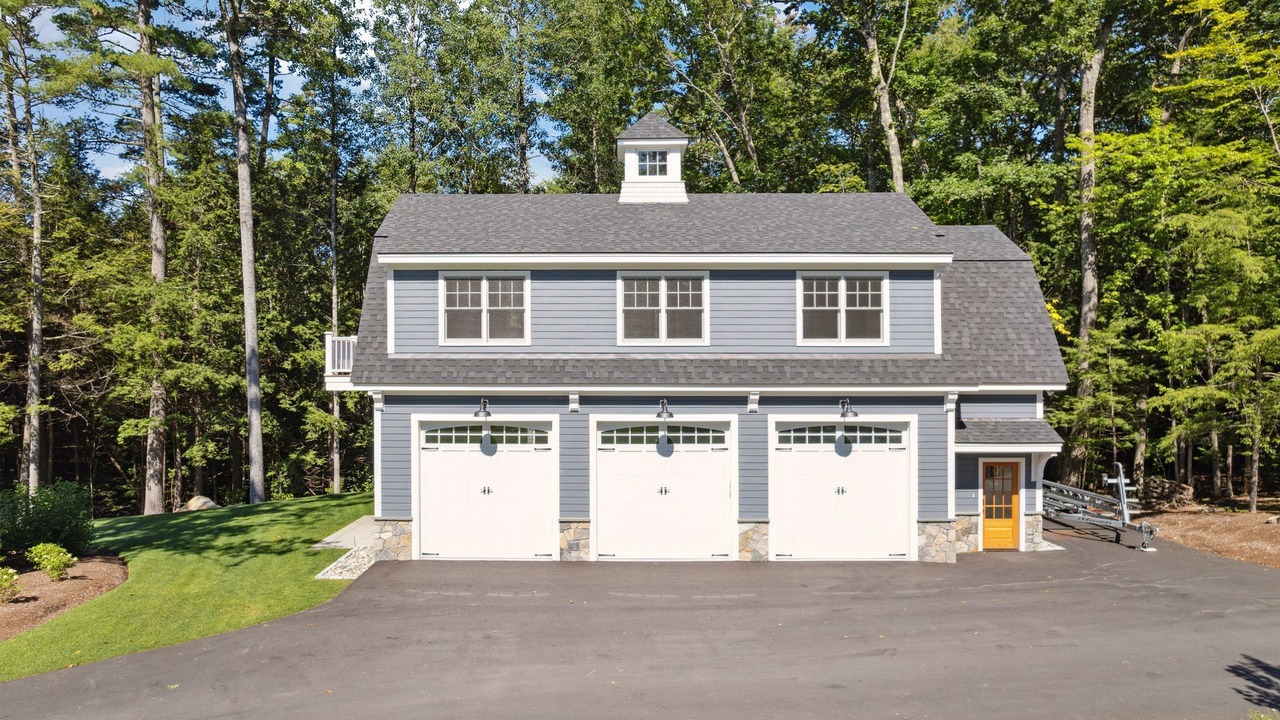 Photo of Outdoor in Meredith