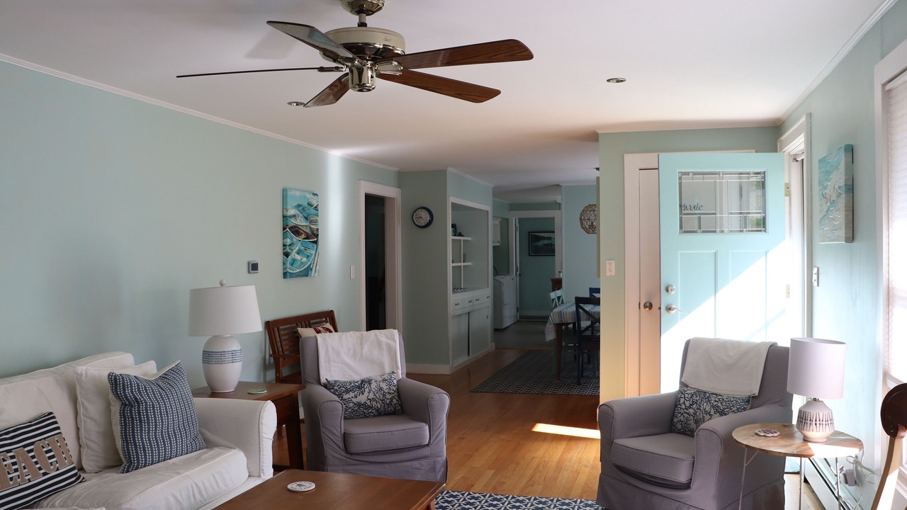 Photo of Livingroom in Kennebunk