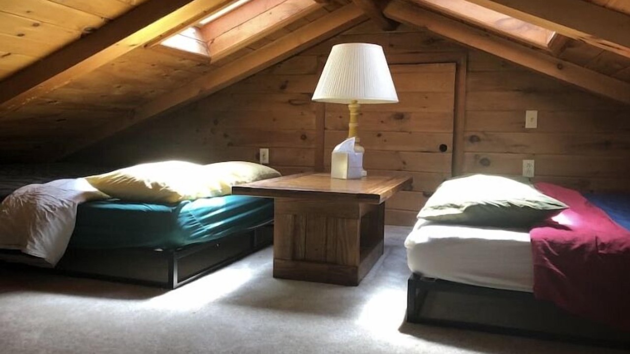 Photo of Bedroom in Lanesville