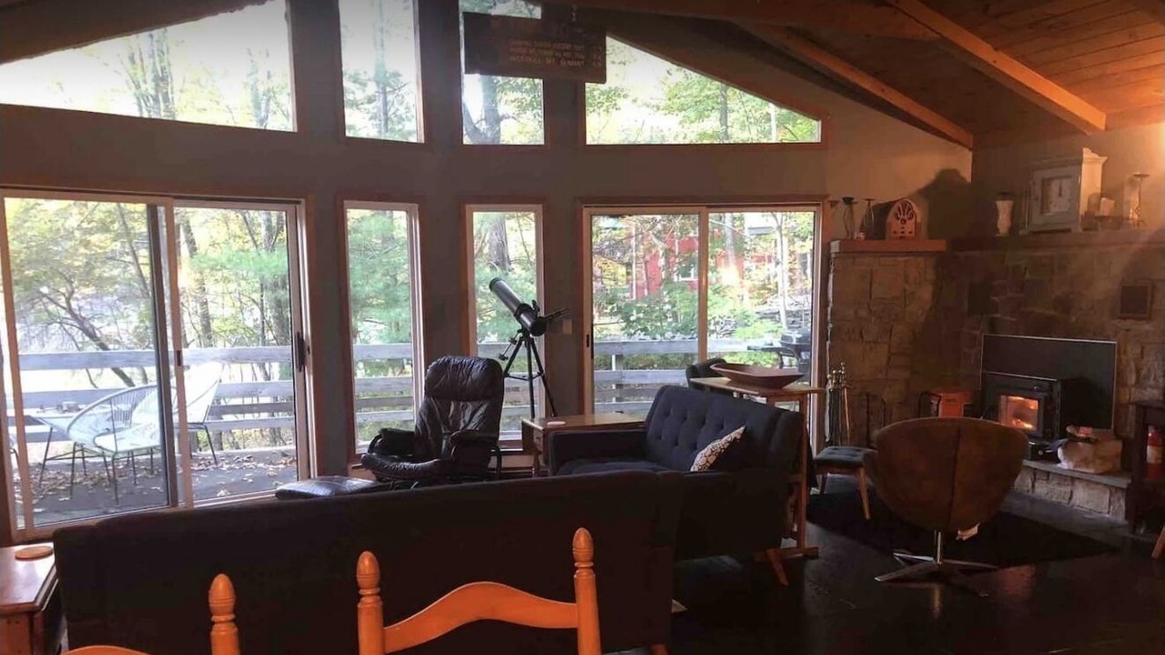 Photo of Livingroom in Lanesville