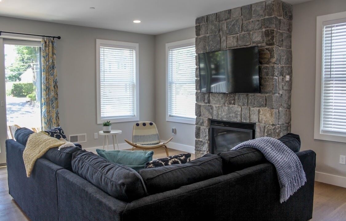 Photo of Livingroom in Bolton Landing