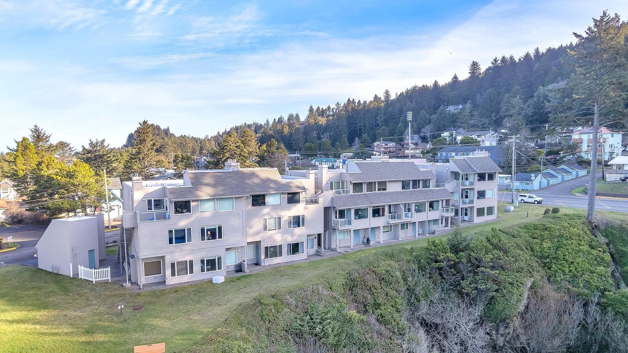 Photo of Others in Depoe Bay