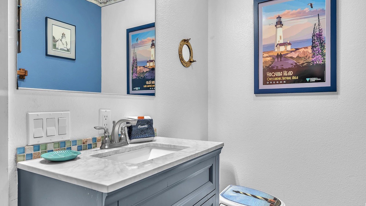 Photo of Bathroom in Depoe Bay