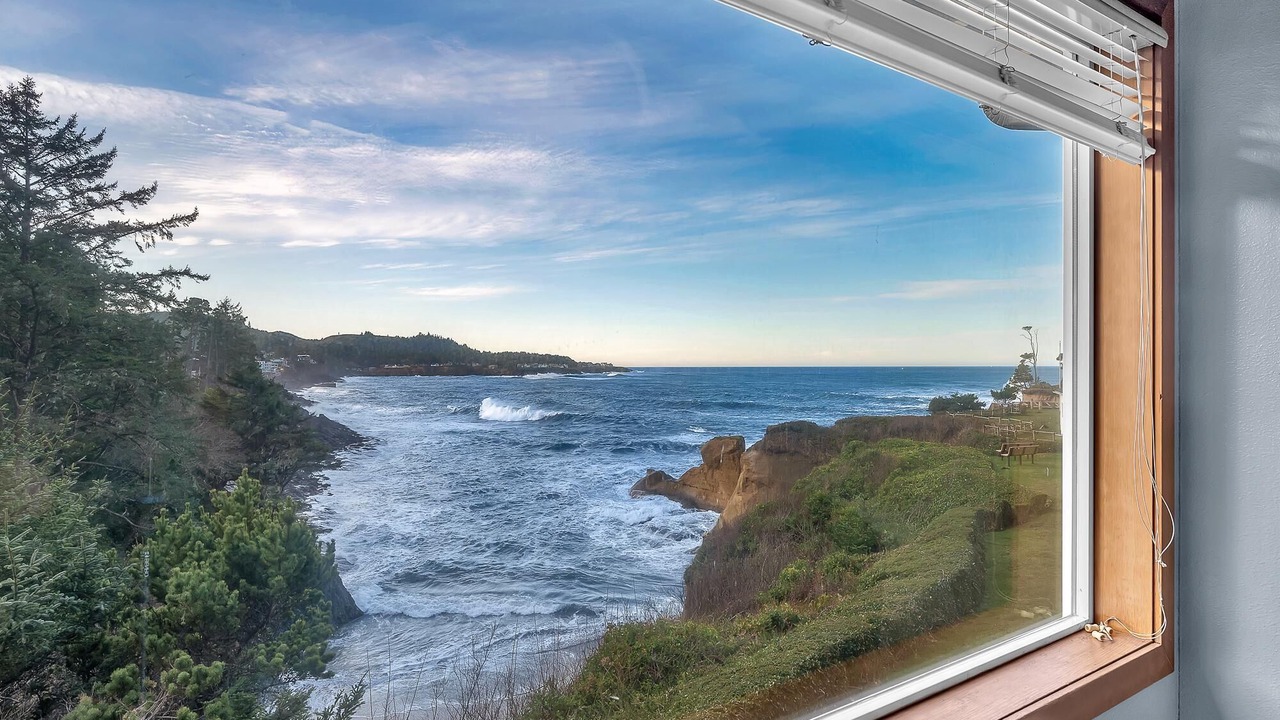 Photo of Others in Depoe Bay