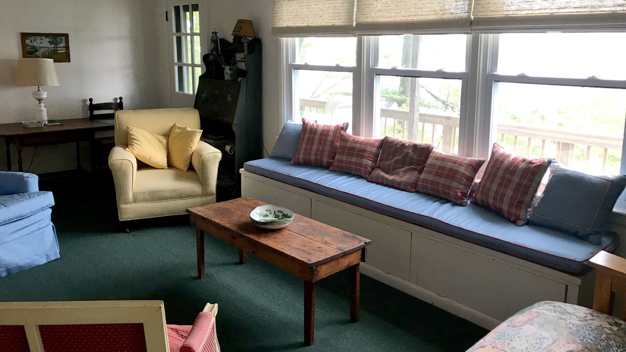 Photo of Livingroom in Westport