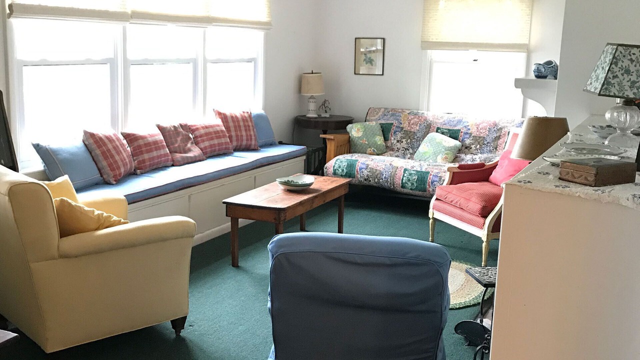 Photo of Livingroom in Westport