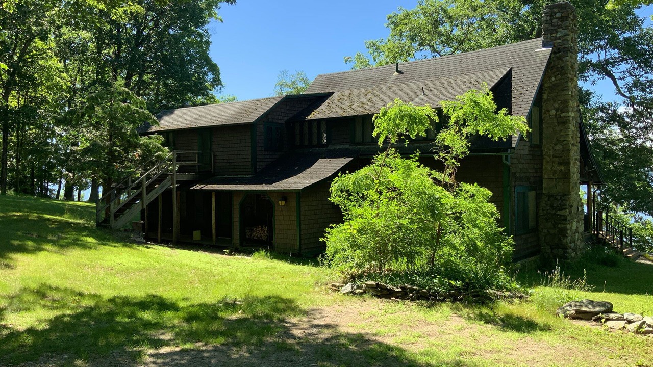Photo of Outdoor in Westport