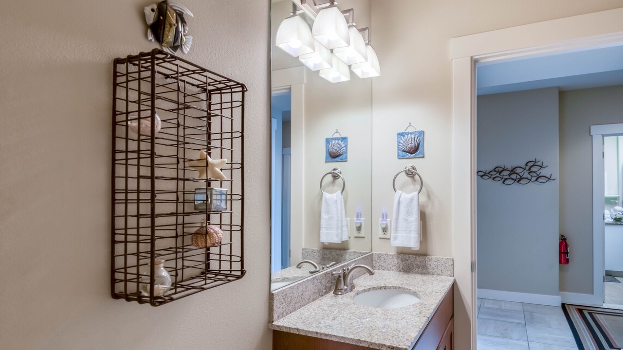 Photo of Bathroom in Seaside