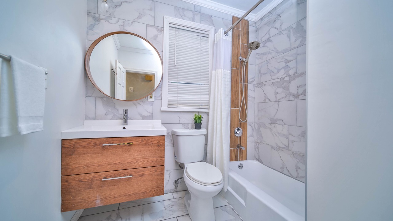 Photo of Bathroom in Upham's Corner