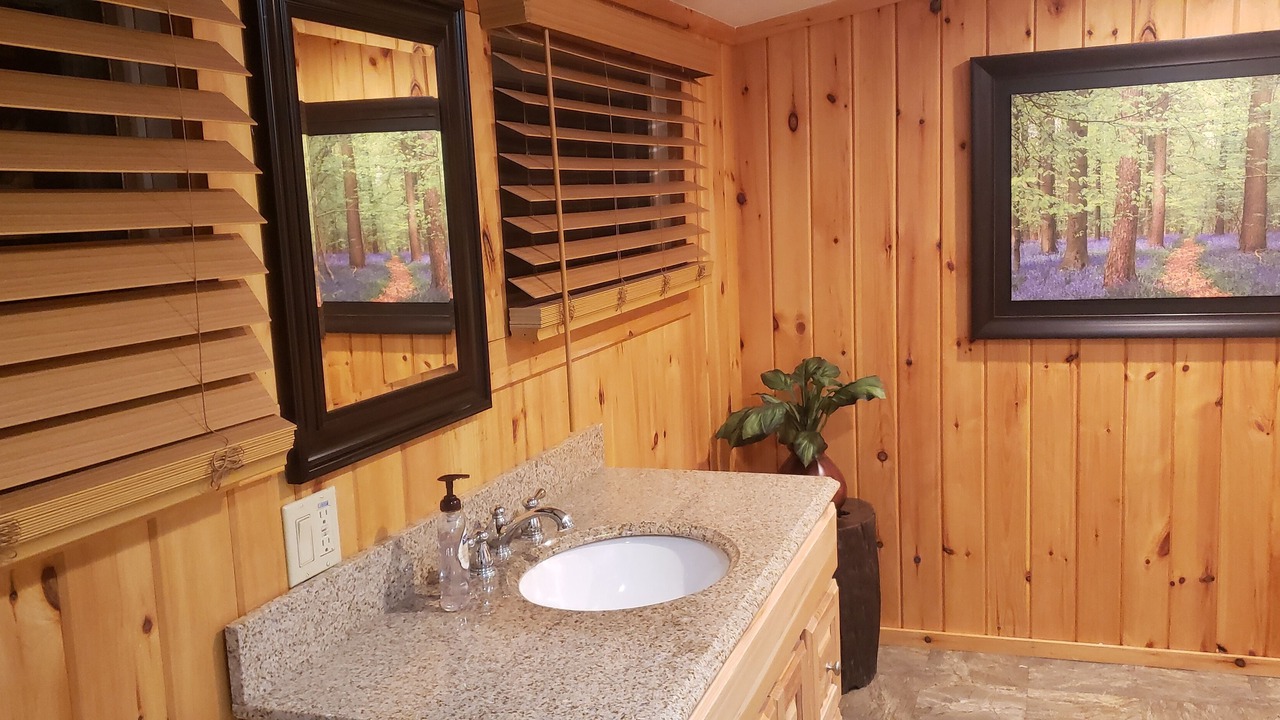 Photo of Bathroom in Lake George