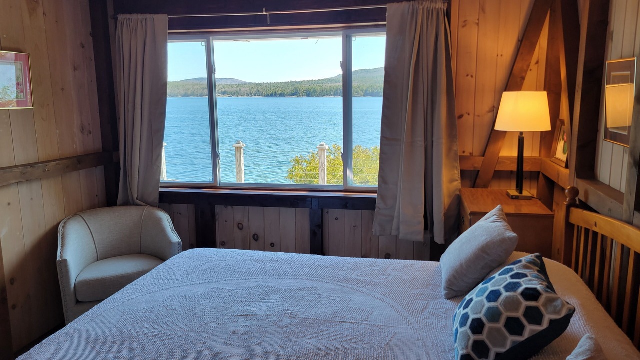 Photo of Bedroom in Hall Quarry