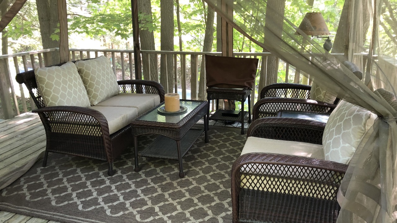 Photo of Patio Balcony in Bolton Landing