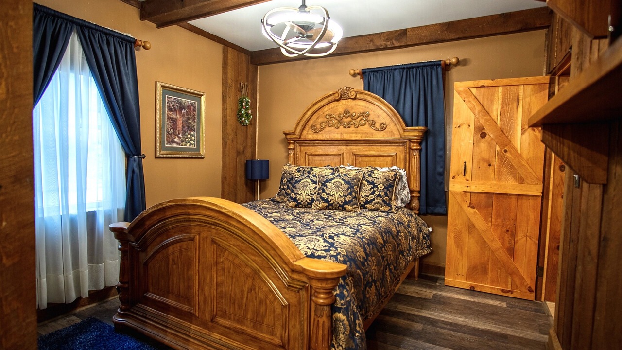 Photo of Bedroom in Mill Run