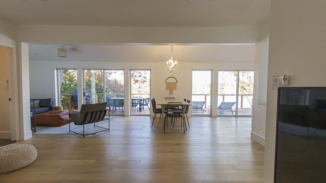 Photo of Livingroom in White Lake