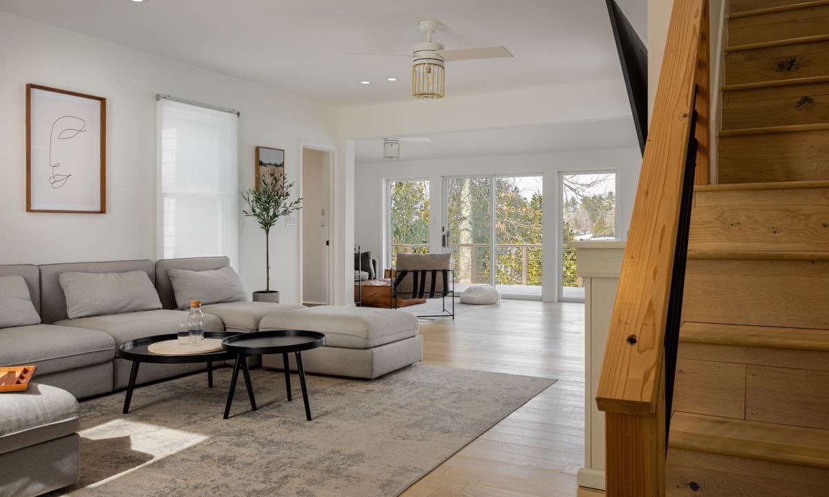 Photo of Livingroom in White Lake