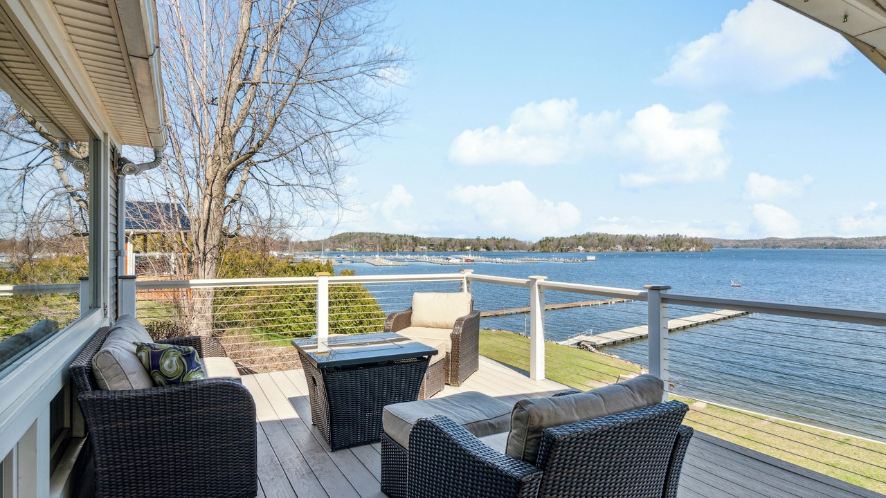 Photo of Patio Balcony in Malletts Bay