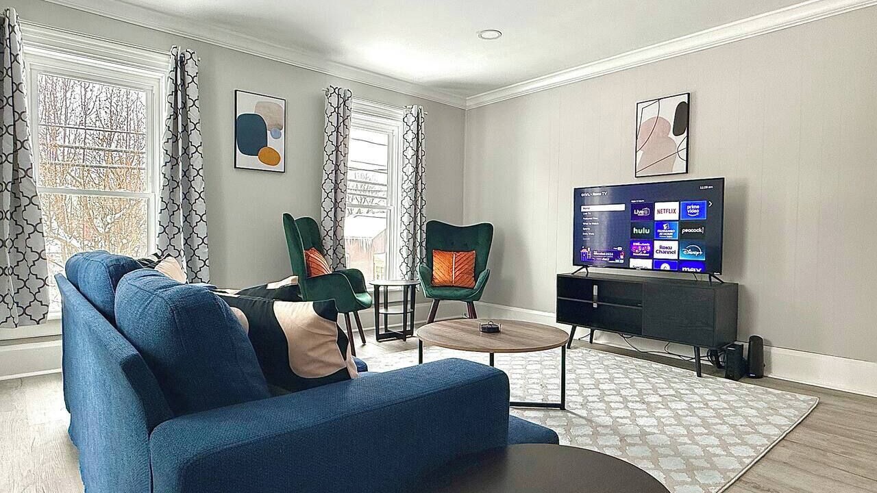 Photo of Livingroom in Watertown